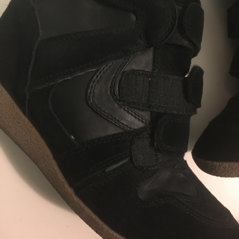 Steve Madden Black Wedge Sneakers Tennis Shoes